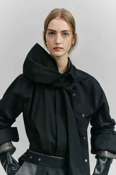 Look 3